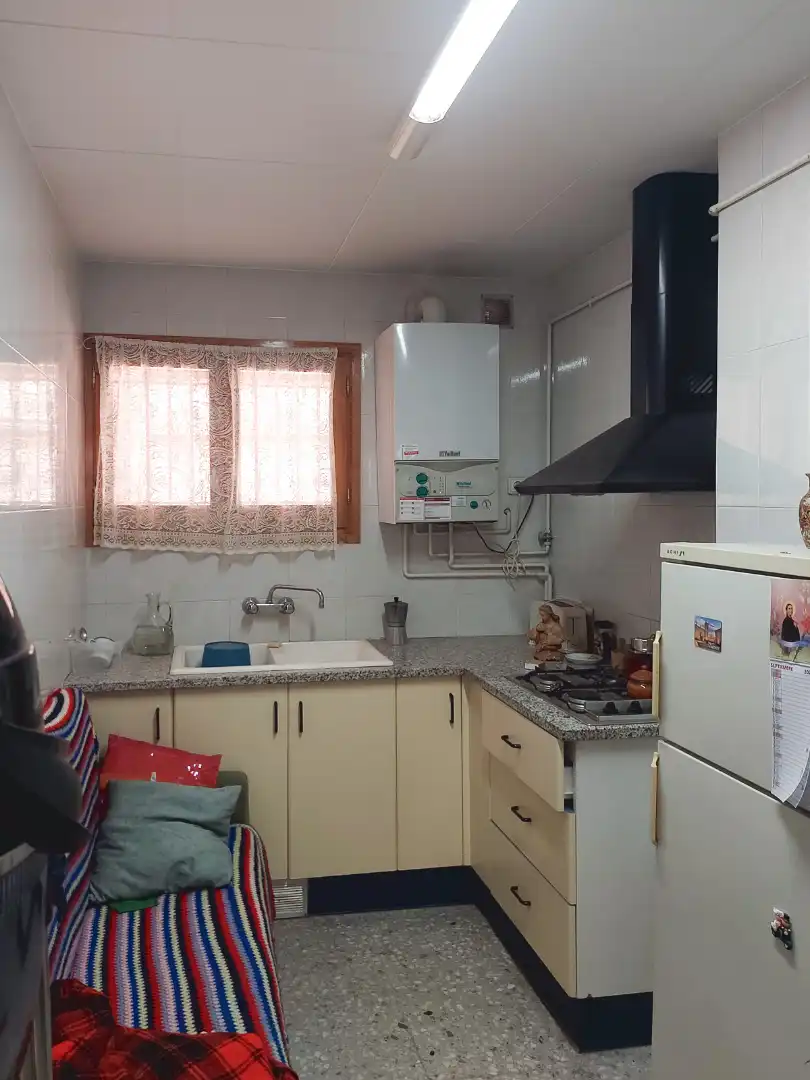 Cocina de Local en venta en Campdevànol con Calefacción