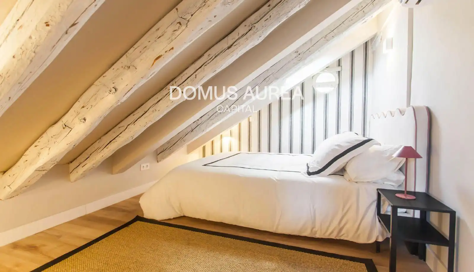 Habitación de Ático en venta en Madrid con Aire acondicionado, Terraza y Amueblado
