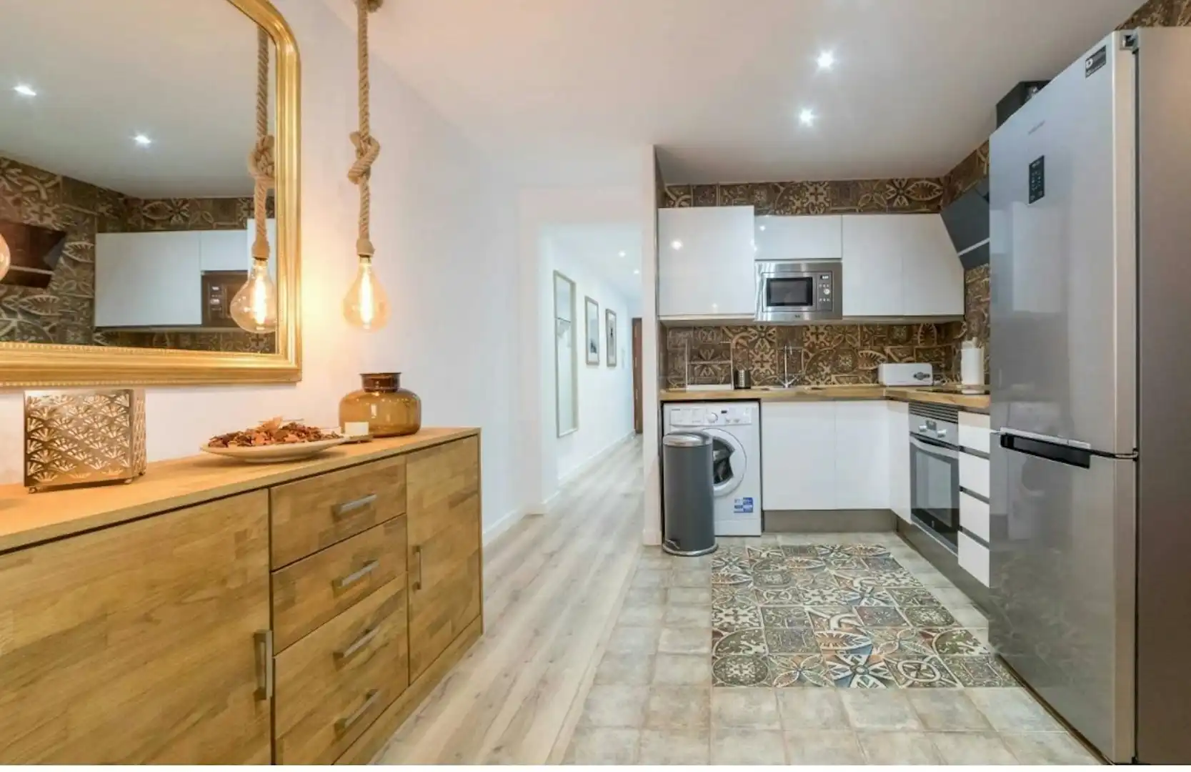 Cocina de Piso de alquiler en Valencia con Aire acondicionado, Calefacción y Amueblado