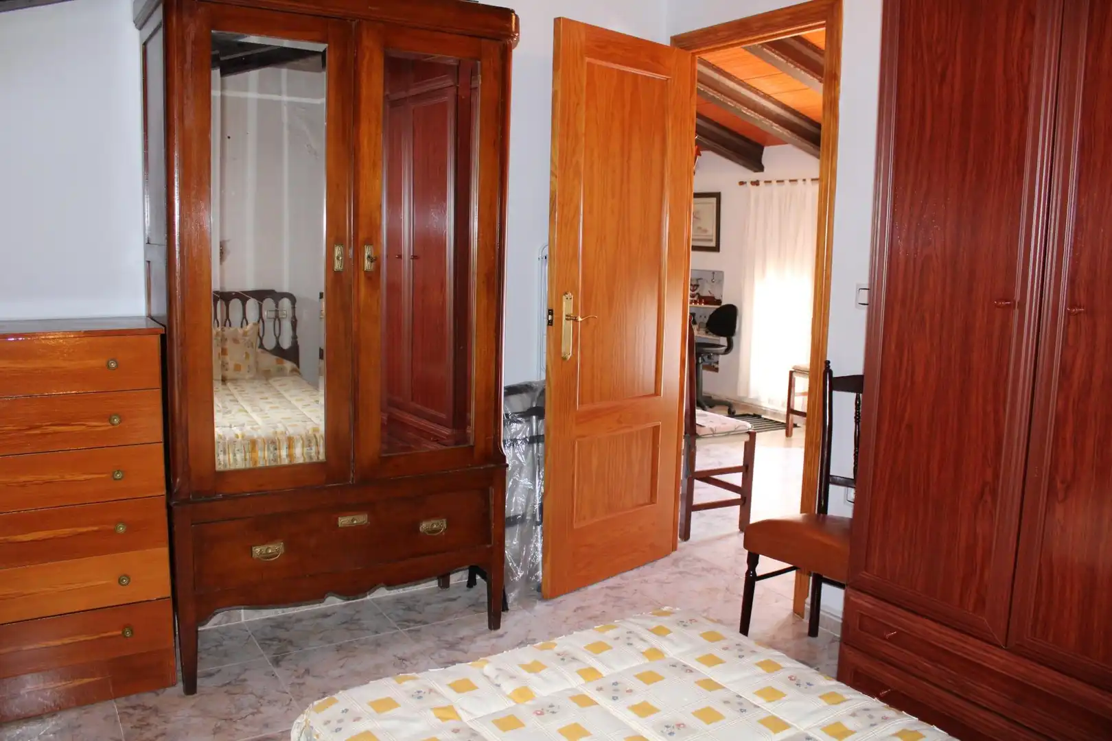 Dormitori de Casa o xalet en venda en Castilblanco de los Arroyos amb Aire condicionat, Calefacció i Traster