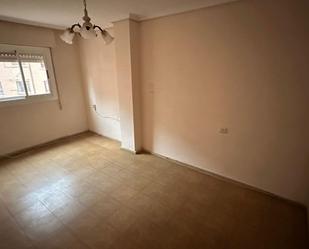 Dormitori de Apartament en venda en Castellón de la Plana / Castelló de la Plana amb Traster i Balcó