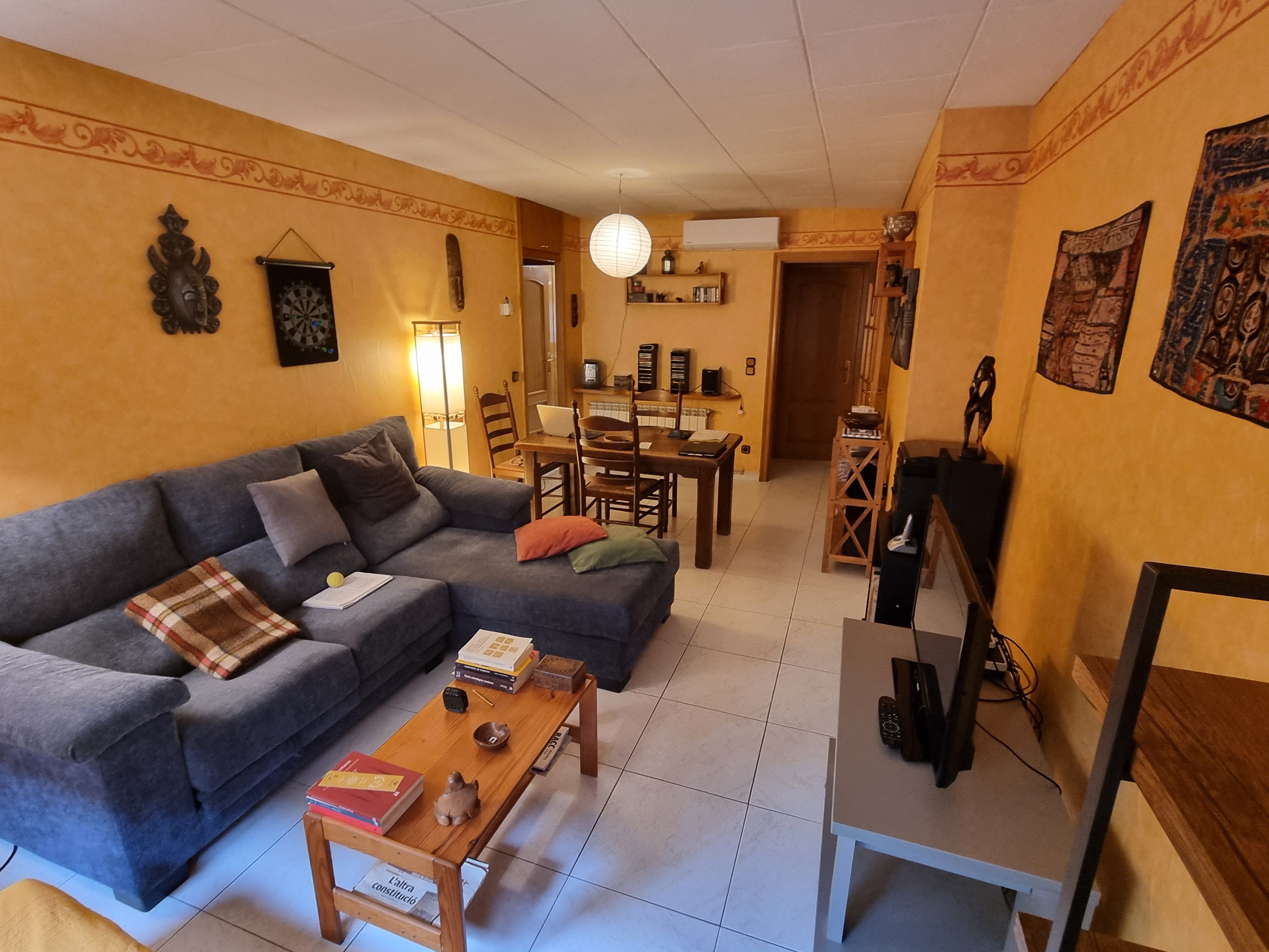 Sala d'estar de Pis en venda en Girona Capital amb Aire condicionat, Calefacció i Terrassa
