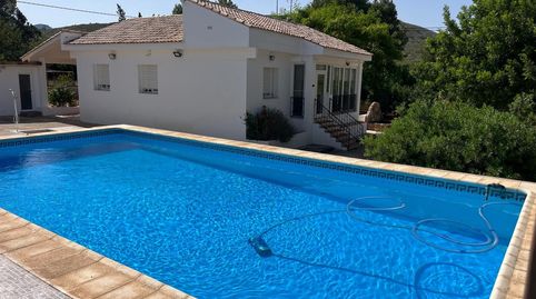 Chalet en Venta en Llombai Valencia  Zona El Romeral con Piscina Privada