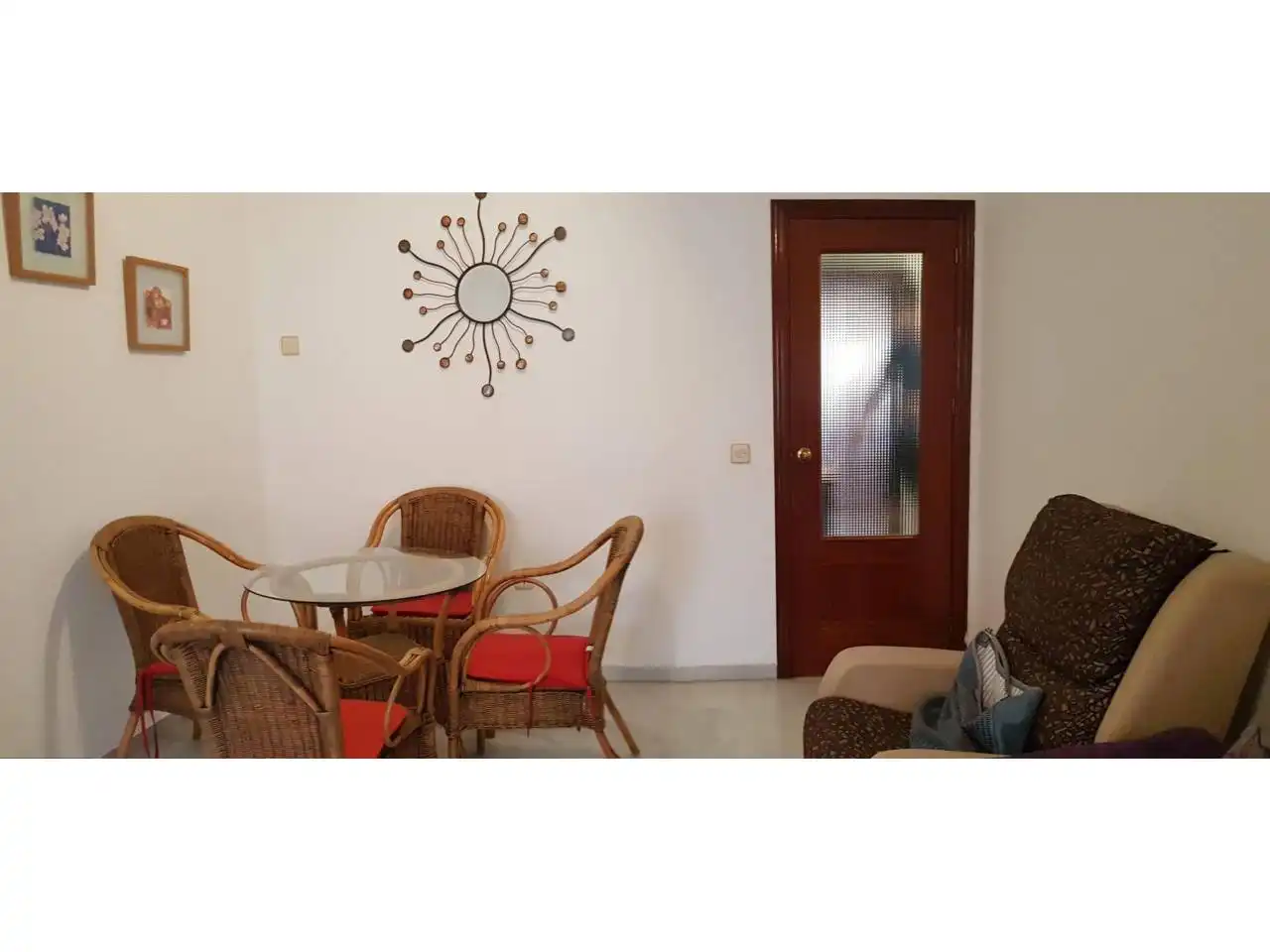 Comedor de Piso de alquiler en Sevilla con Aire acondicionado, Balcón y Piscina comunitaria