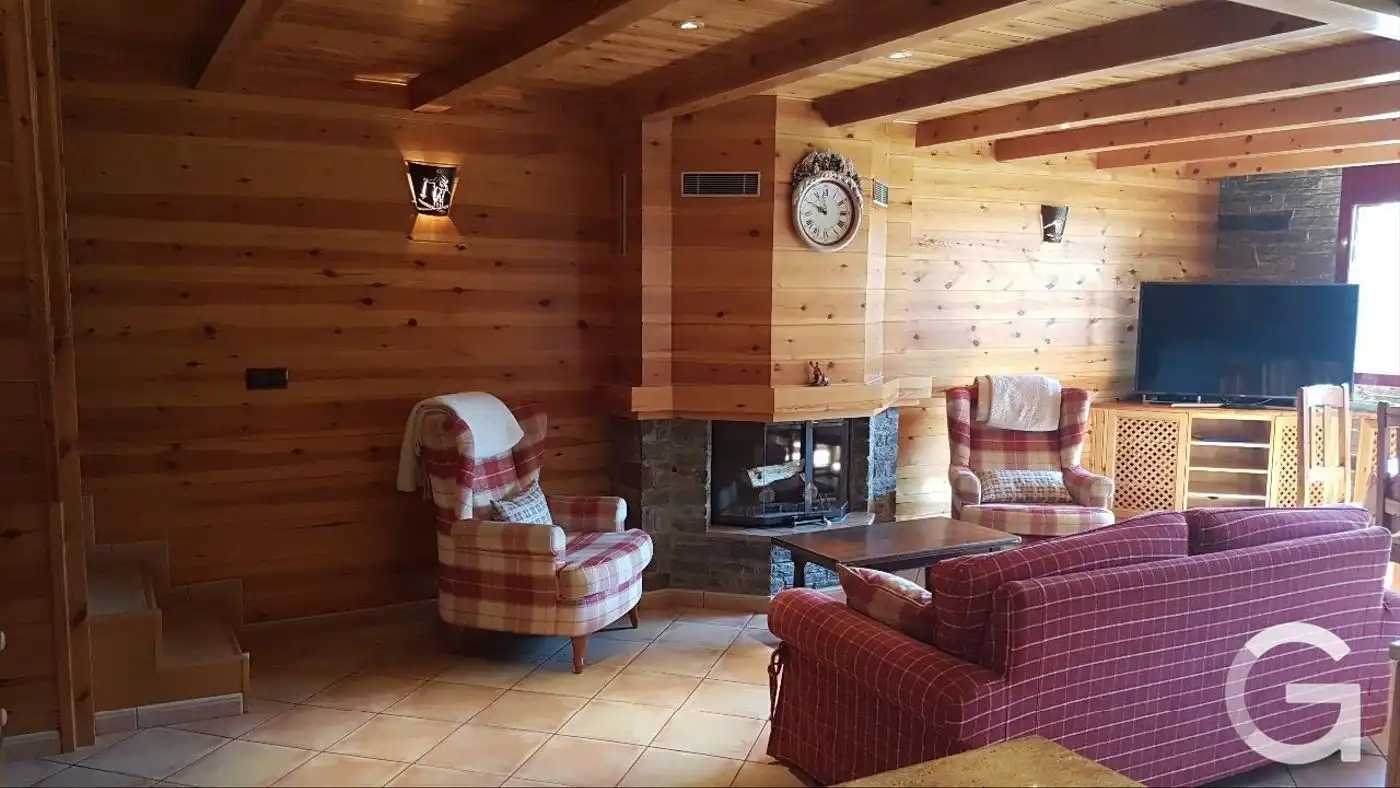 Sala de estar de Casa adosada en venta en Encamp con Amueblado