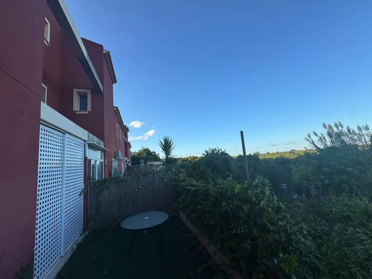 Jardín de Casa o chalet en venta en Palmera con Amueblado, Microondas y TV