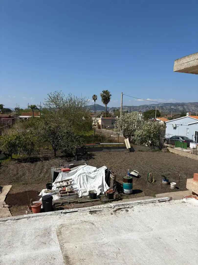 Vista exterior de Casa o chalet en venta en Castellón de la Plana / Castelló de la Plana con Jardín privado y Piscina comunitaria