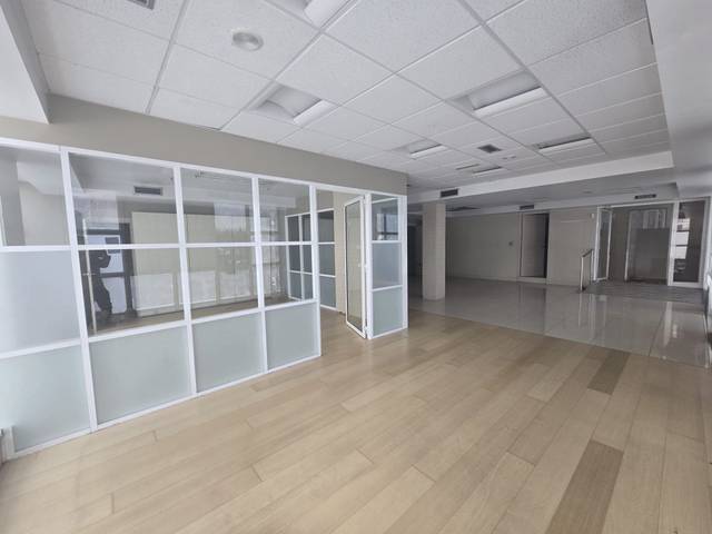 Local comercial en Alquiler en Centro Bº Doscientas