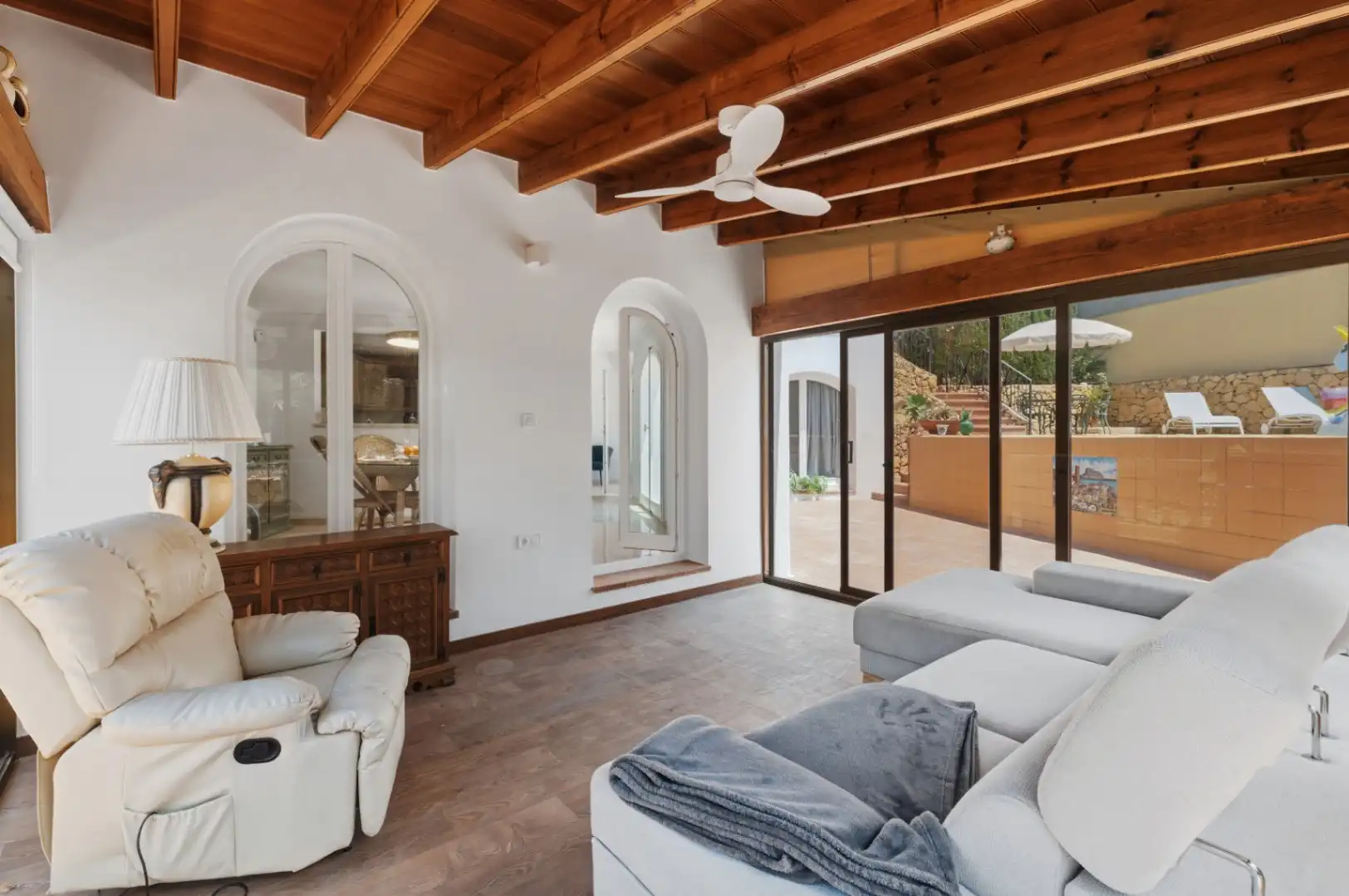Casa o xalet de lloguer a Golf Bahía