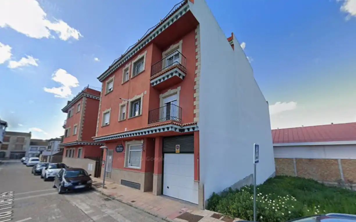Aparcament amb ascensor en venda a Calle Gloria Fuertes 93, imagen 3
