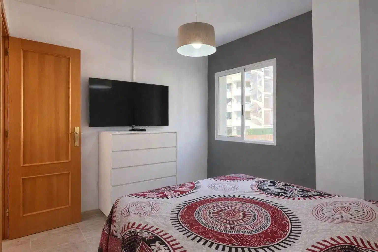 Schlafzimmer von Wohnungen zum Verkauf in Piles mit Klimaanlage, Schwimmbad und Balkon