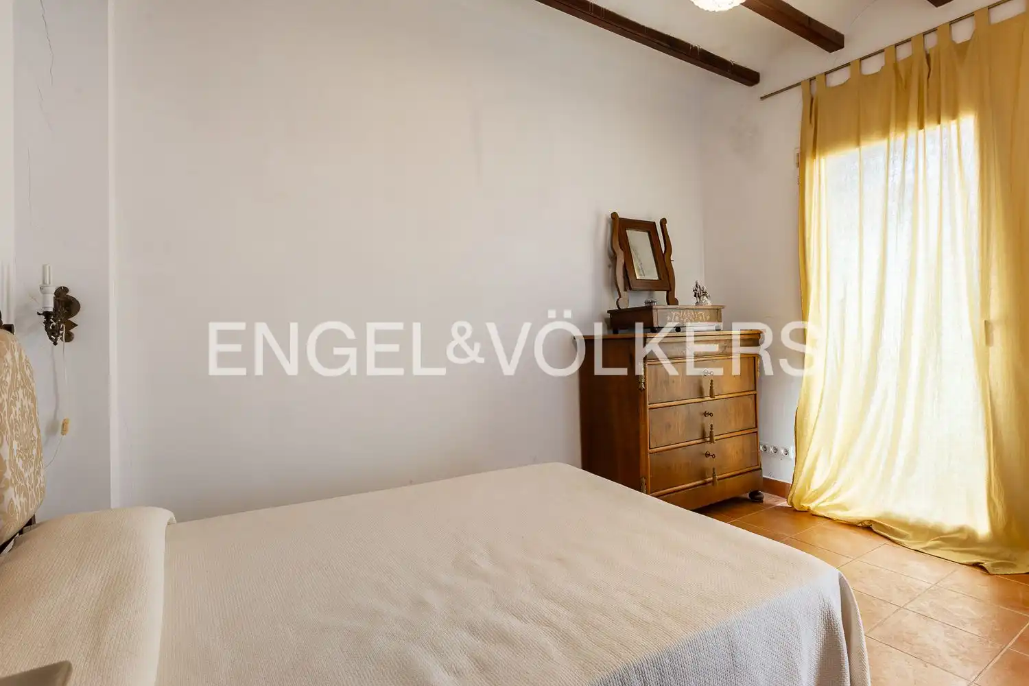 Habitación de Casa o chalet en venta en Almoines con Calefacción, Trastero y Amueblado