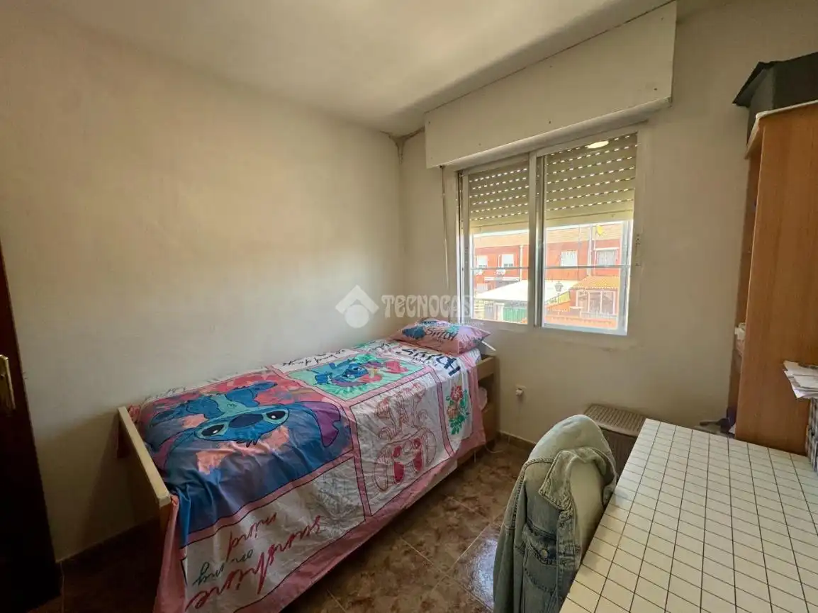 Dormitori de Casa adosada en venda en Azuqueca de Henares