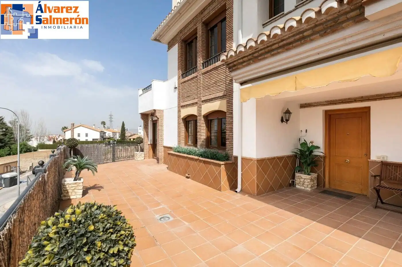 Haus oder Chalet zum Verkauf in Avenida LOAYSA, Huétor Vega