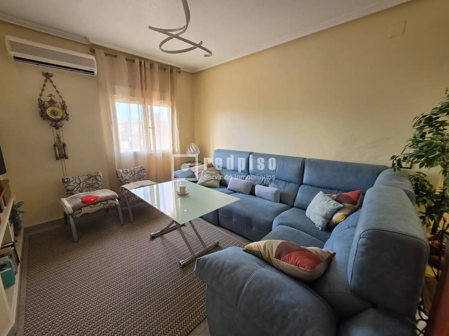 Sala d'estar de Pis en venda en Murcia amb Aire condicionat