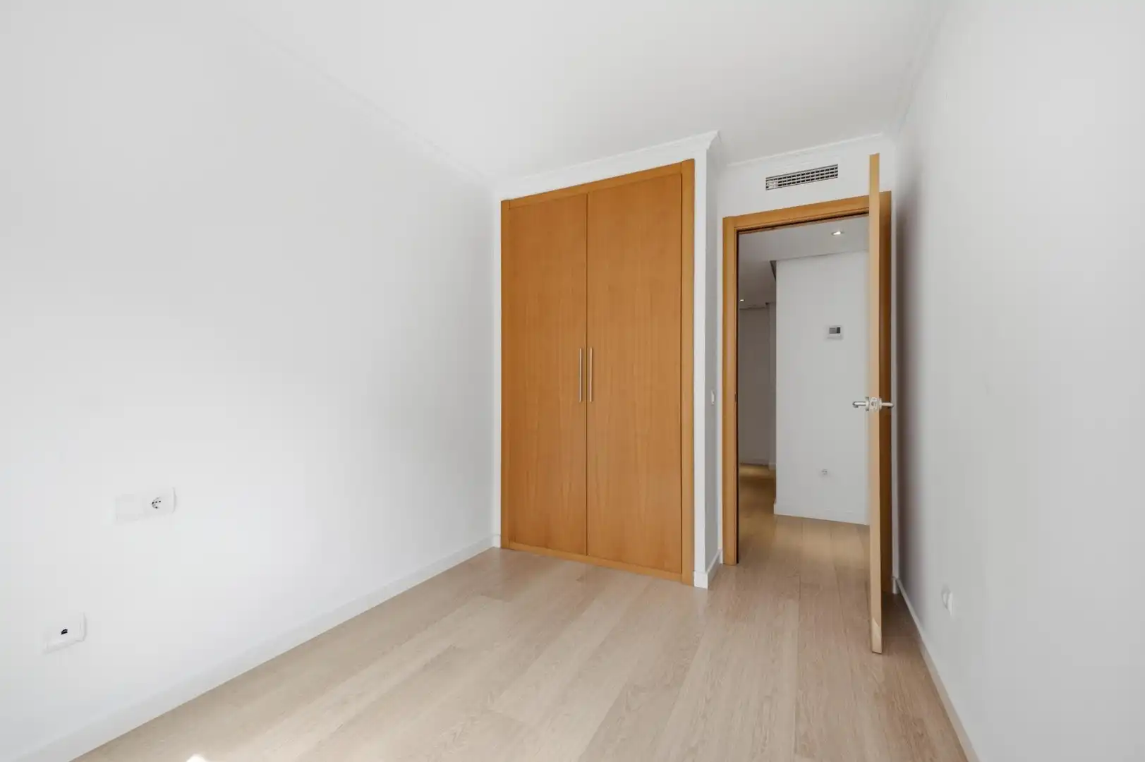 Dormitori de Pis en venda en Aldaia amb Aire condicionat, Parquet i Terrassa