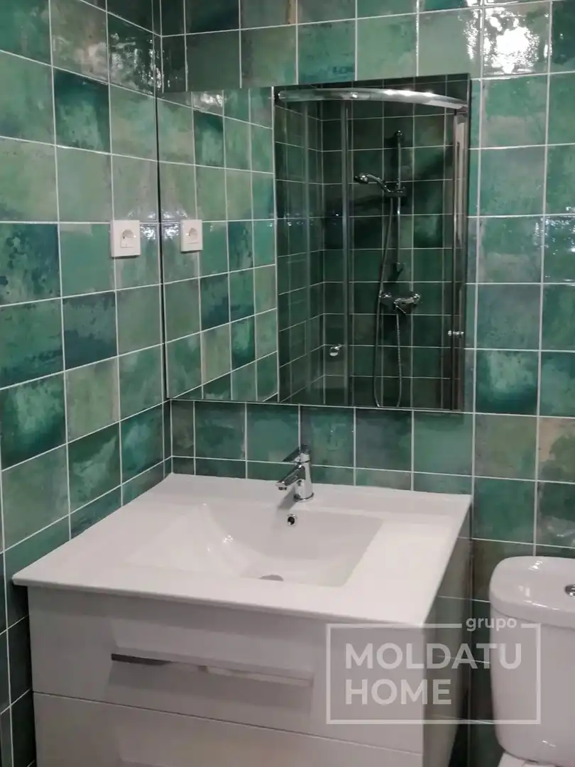 Baño de Piso en venta en Bilbao  con Calefacción