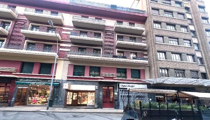 Oficina de alquiler en Calle García Castañón, 2, 1º Ensanche