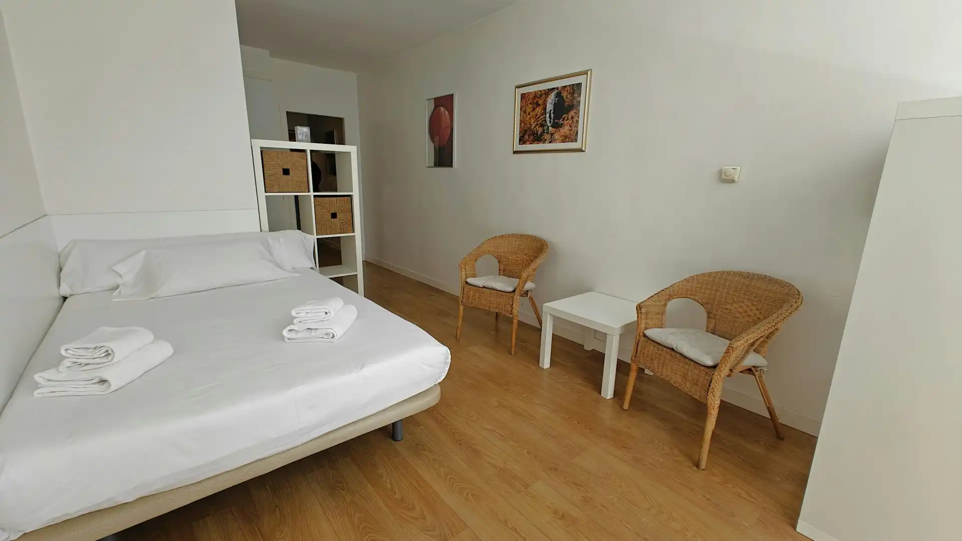 Schlafzimmer von Gebäude zur Miete in Madrid