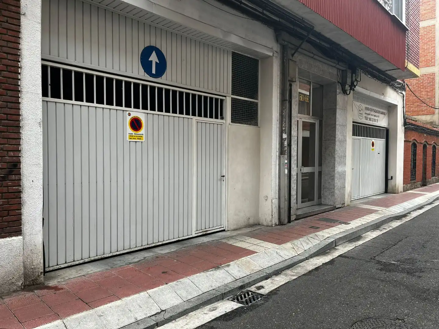 Doble en venta en Calle Padre Manjon 71-73