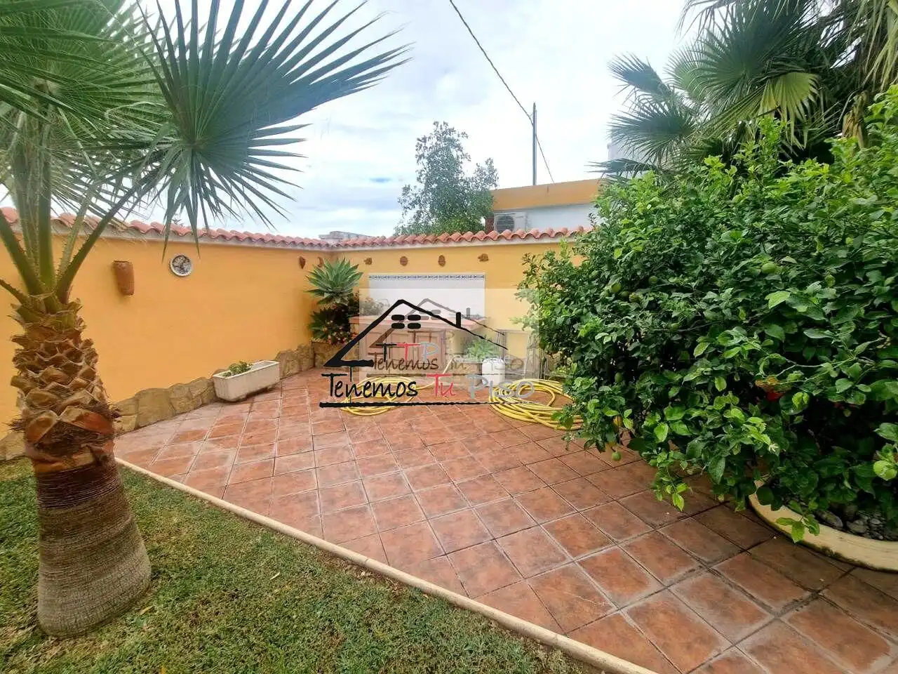 Jardí de Finca rústica en venda en Benicarló amb Jardí privat, Terrassa i Piscina