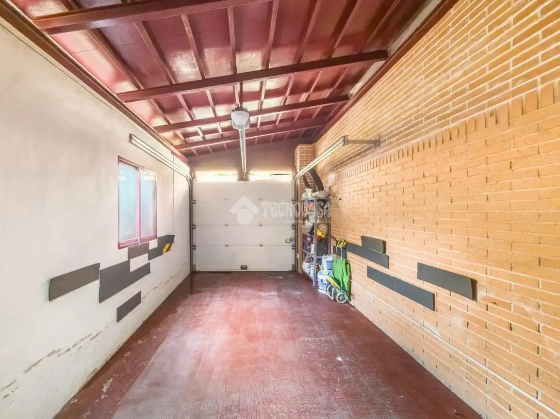 Casa adosada en venda en Rivas-Vaciamadrid amb Aire condicionat, Calefacció i Jardí privat