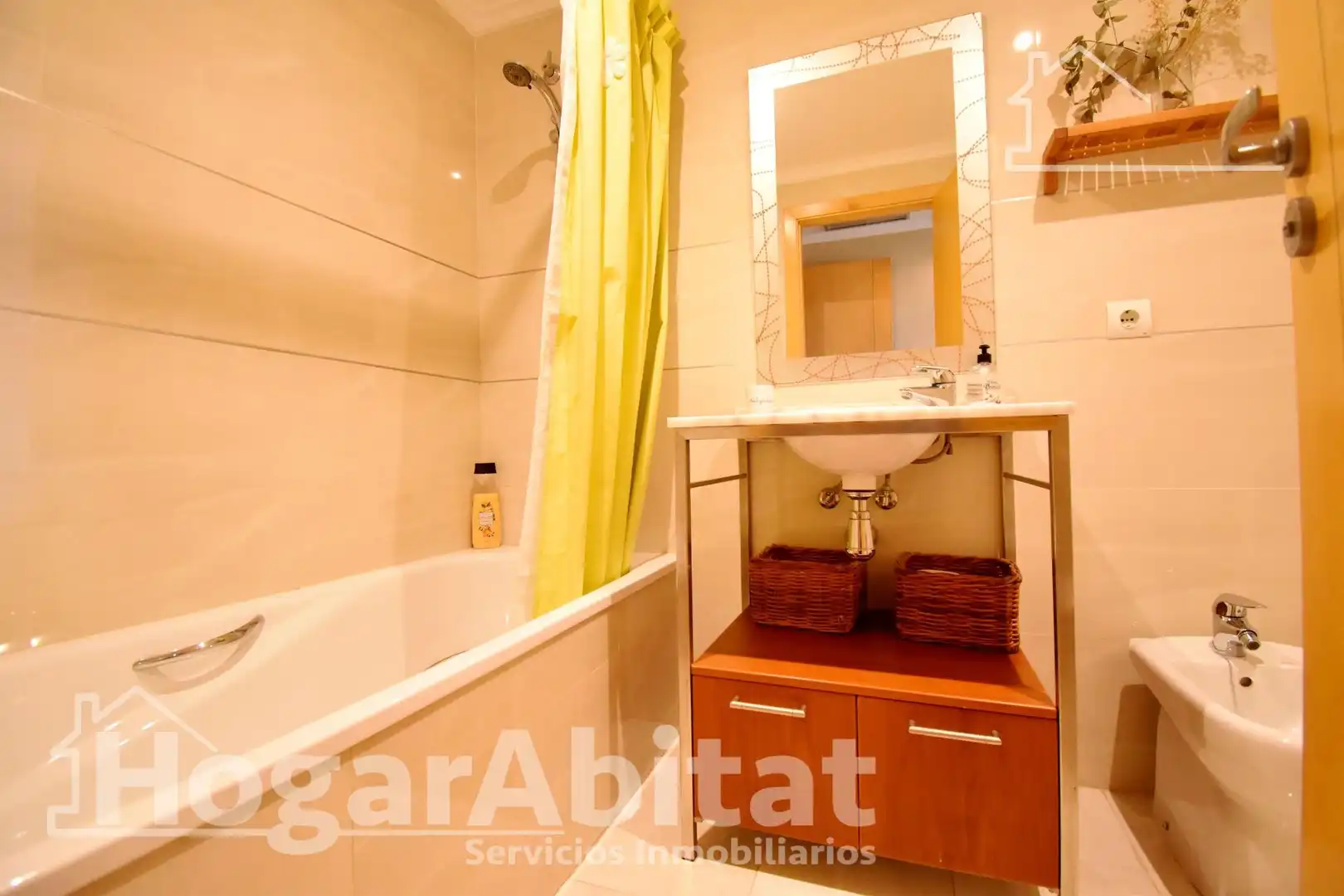 Bathroom of Flat for sale in Dénia  with Private garden, Terrace and Furnished