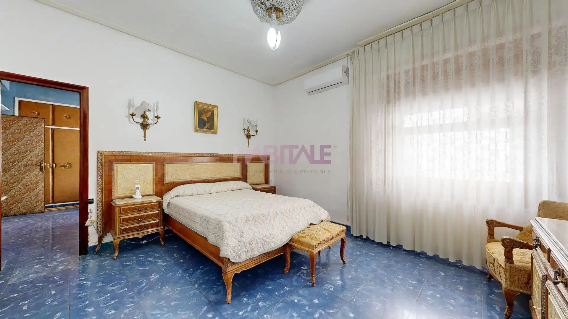 Habitación de Casa o chalet en venta en Torrent con Terraza, Trastero y Piscina