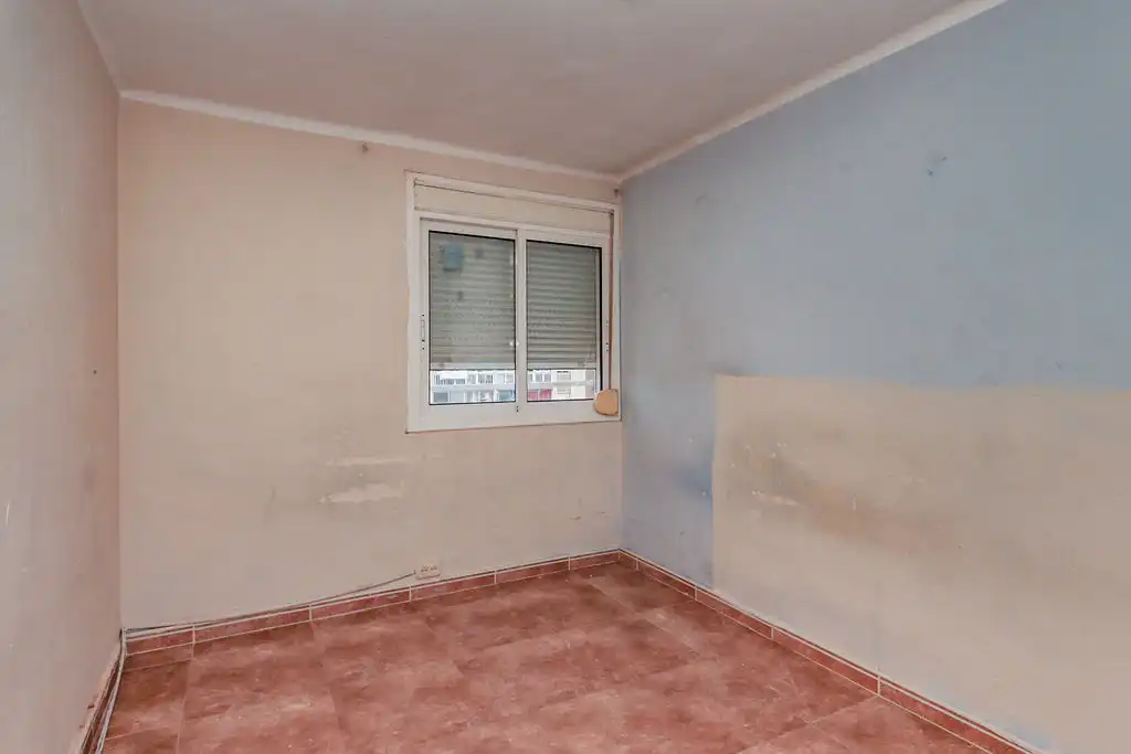 Flat for sale in Av Montsant, Sant Salvador