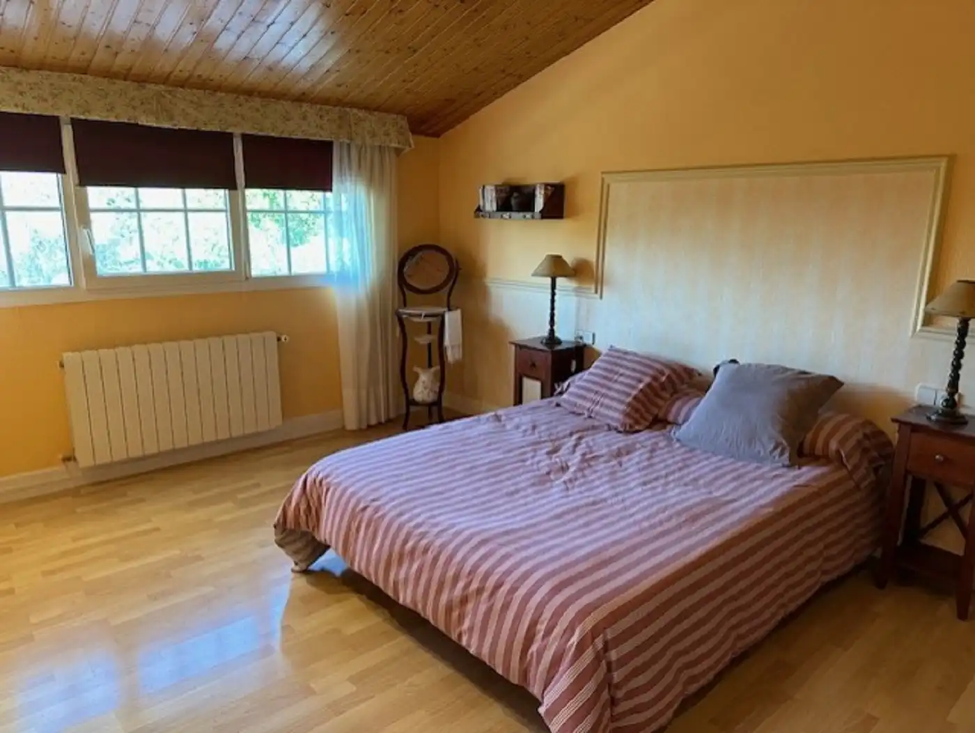 Dormitori de Casa o xalet en venda en Valls amb Aire condicionat, Calefacció i Jardí privat
