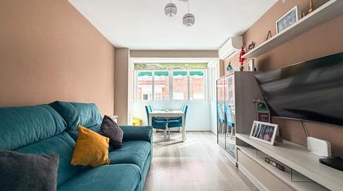 Foto 2 de Piso en venta en De Ramón Sainz, Vista Alegre,  Madrid Capital