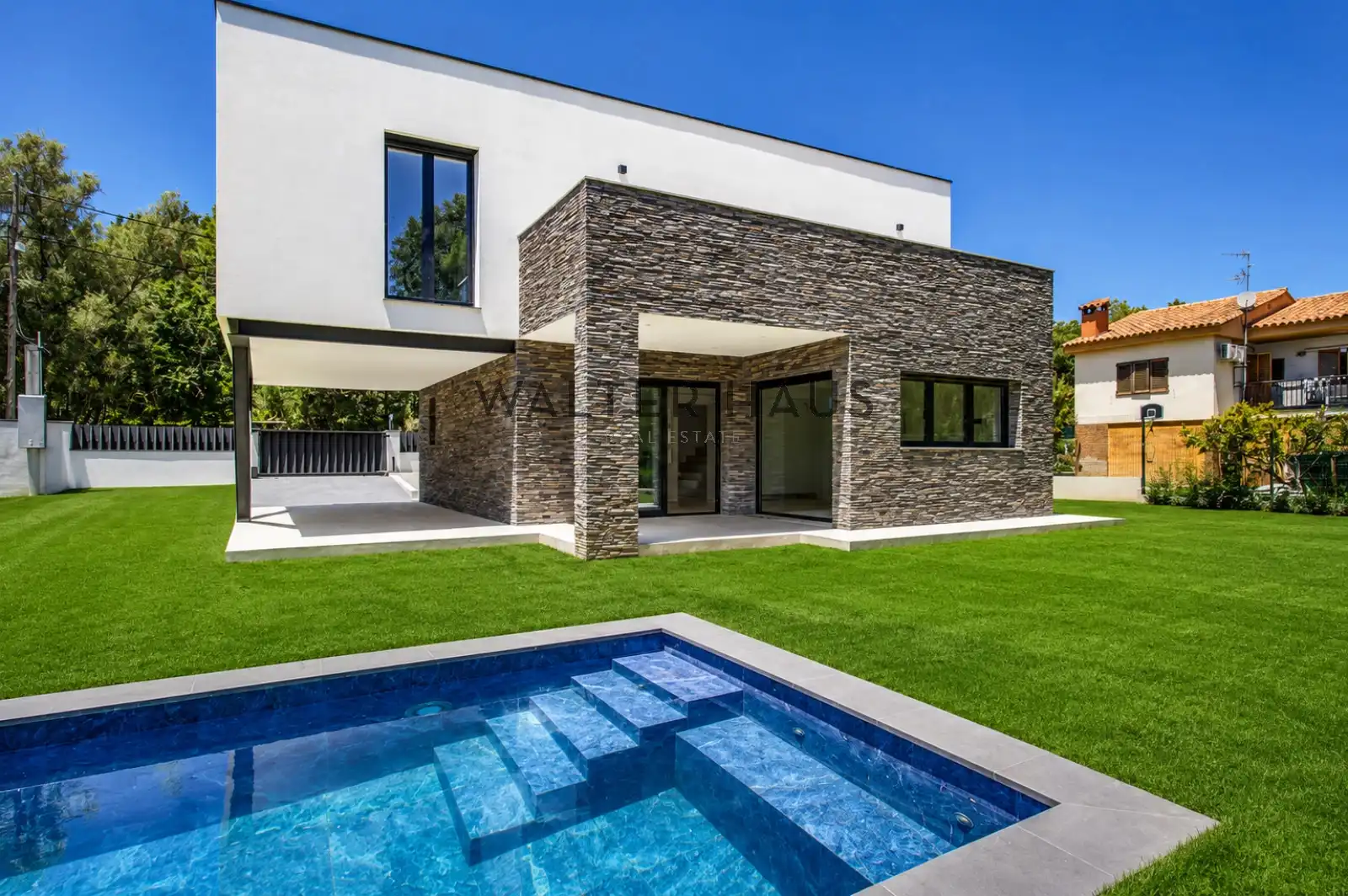 Casa amb terrassa en venda a Carrer del Daró, imagen 12