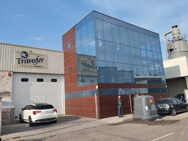Nave industrial en Alquiler en Carrer els Fuster en Almoines