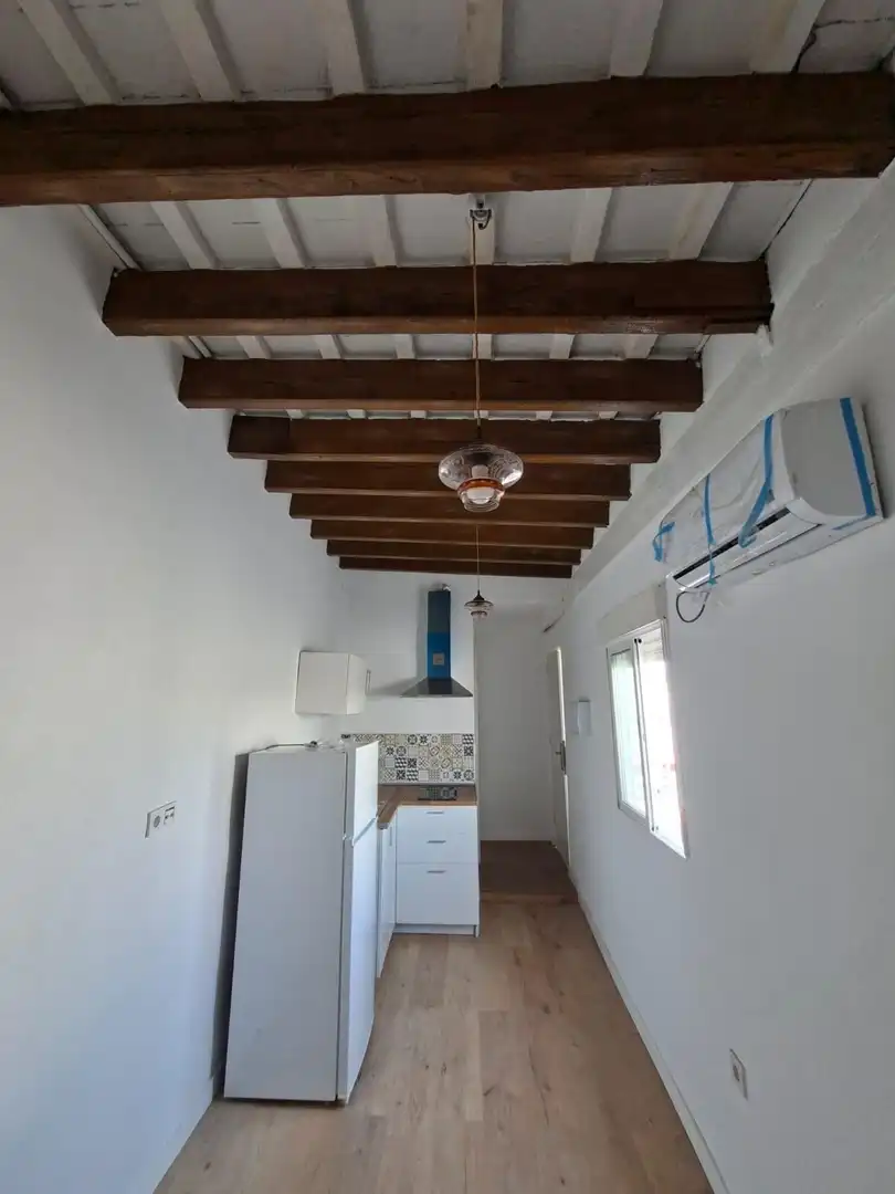 Cuina de Estudi en venda en Sevilla amb Aire condicionat