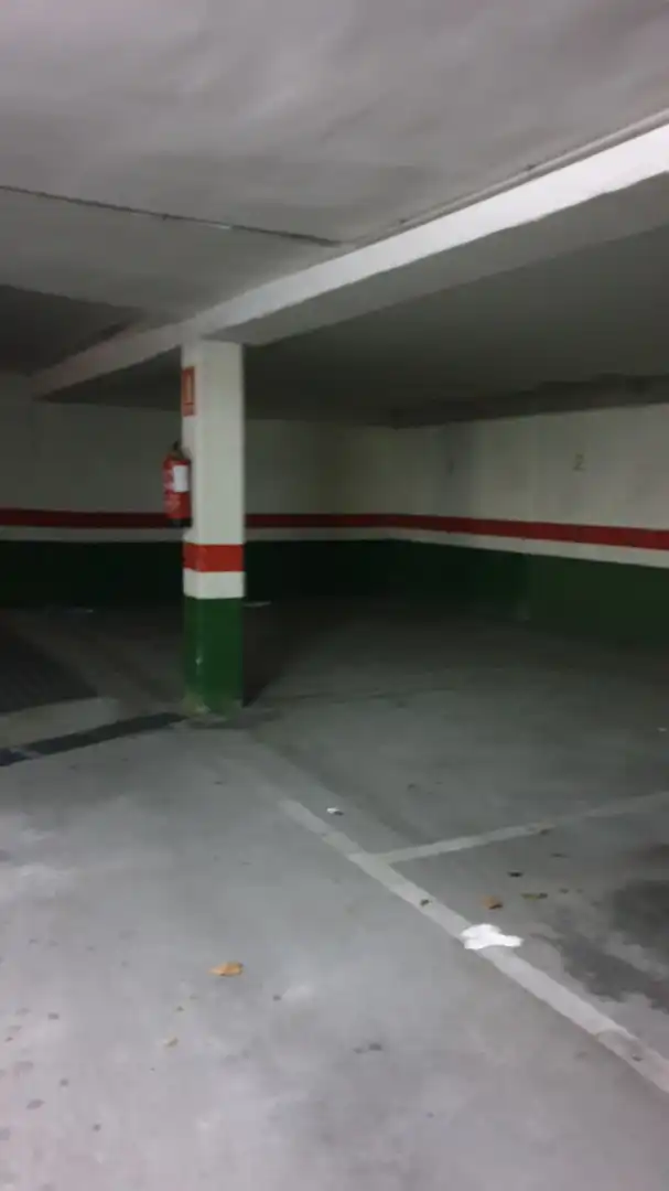 Individual de lloguer a Plaza Castilla y León, imagen 4