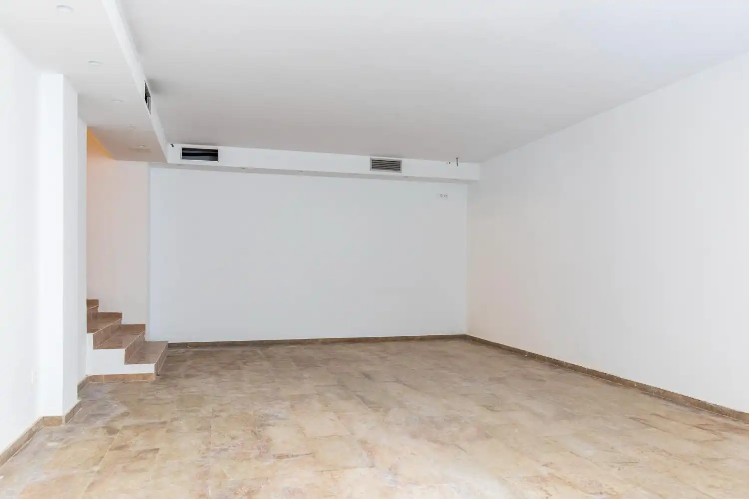 Commercial properties for sale in Borja