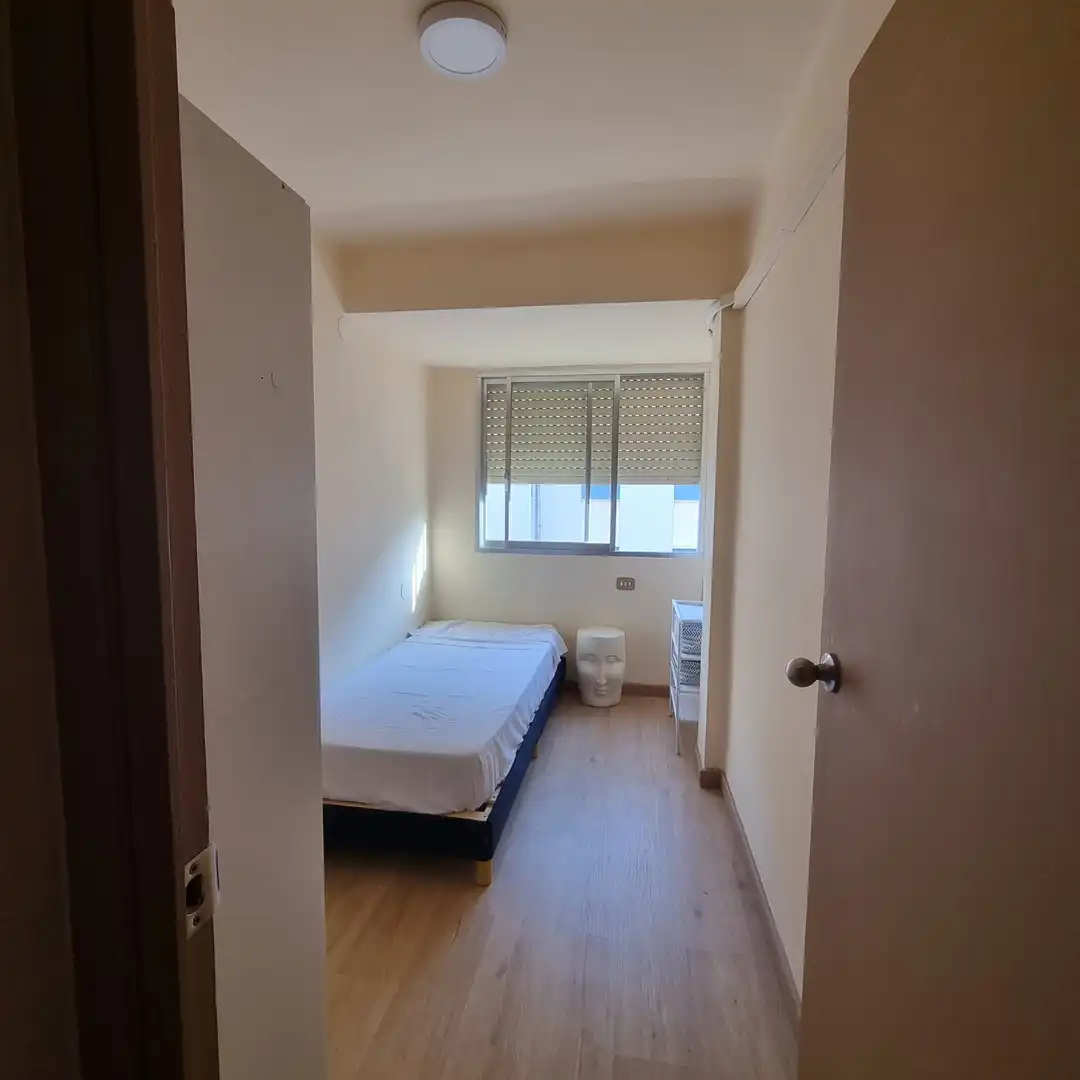 Dormitori de Apartament de lloguer en Sagunto / Sagunt amb Aire condicionat, Terrassa i Moblat