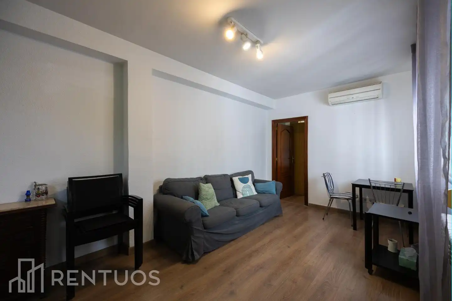 Flat for rent in Calle de Sáhara, Los Rosales