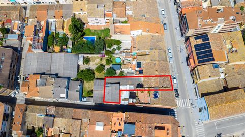 OPORTUNIDAD ÚNICA DE INVERSIÓN Gran propiedad con potencial ilimitado en el centro de Santa Coloma de Farners