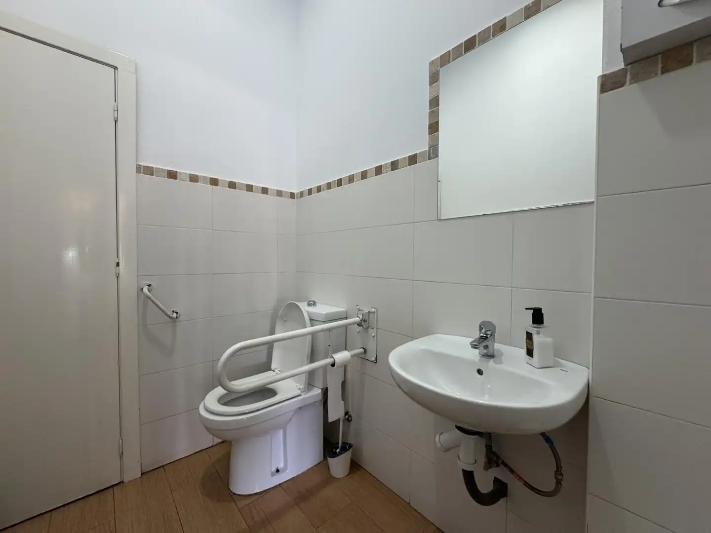 Badezimmer von Geschaftsraum zur Miete in Marbella