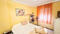 Bedroom of Flat for sale in  Sevilla Capital  with Air Conditioner, Terrace and Furnished