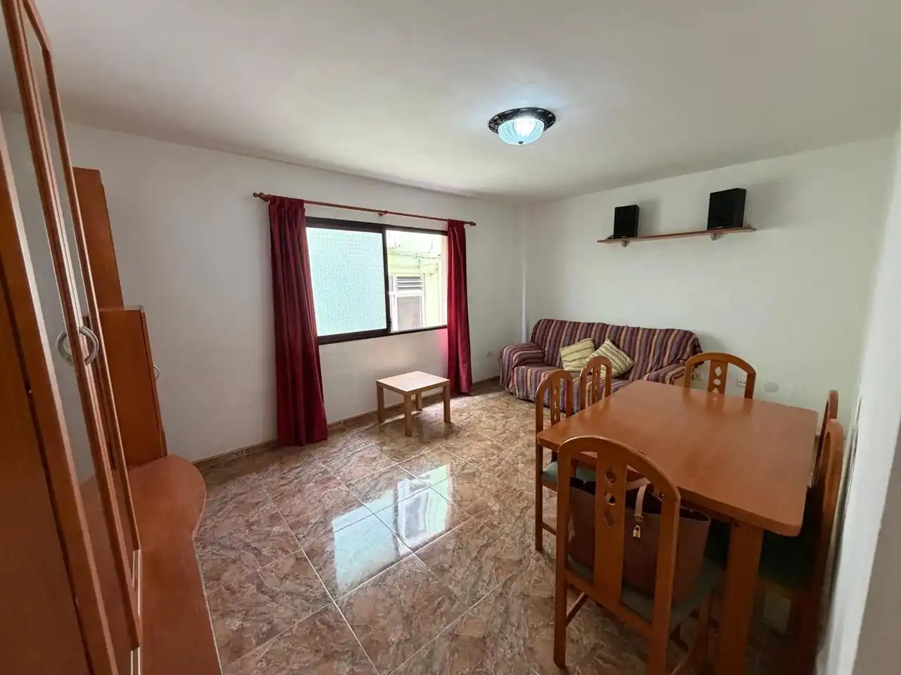 Sala d'estar de Pis en venda en Bajamar