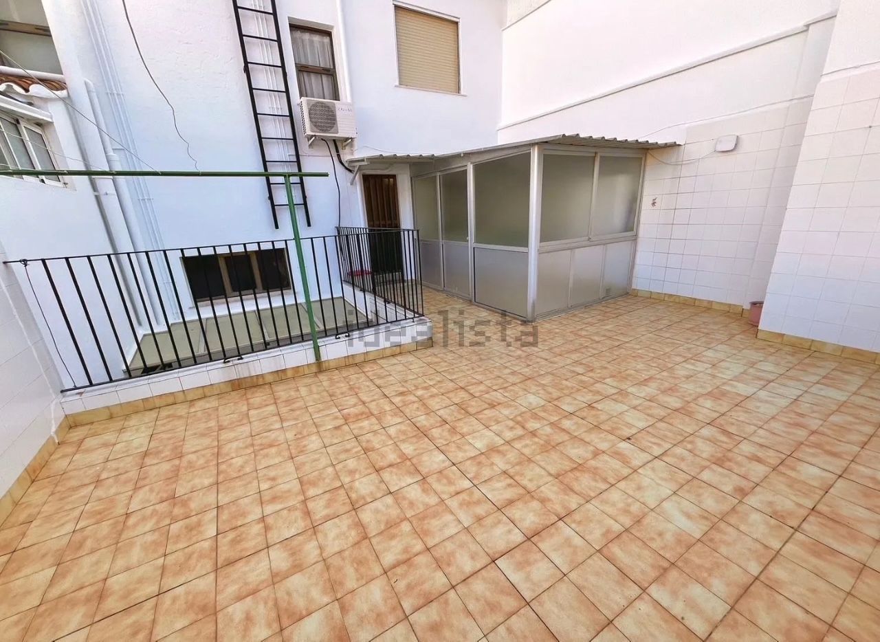 Vista exterior de Dúplex en venda en Tavernes de la Valldigna amb Aire condicionat, Calefacció i Terrassa