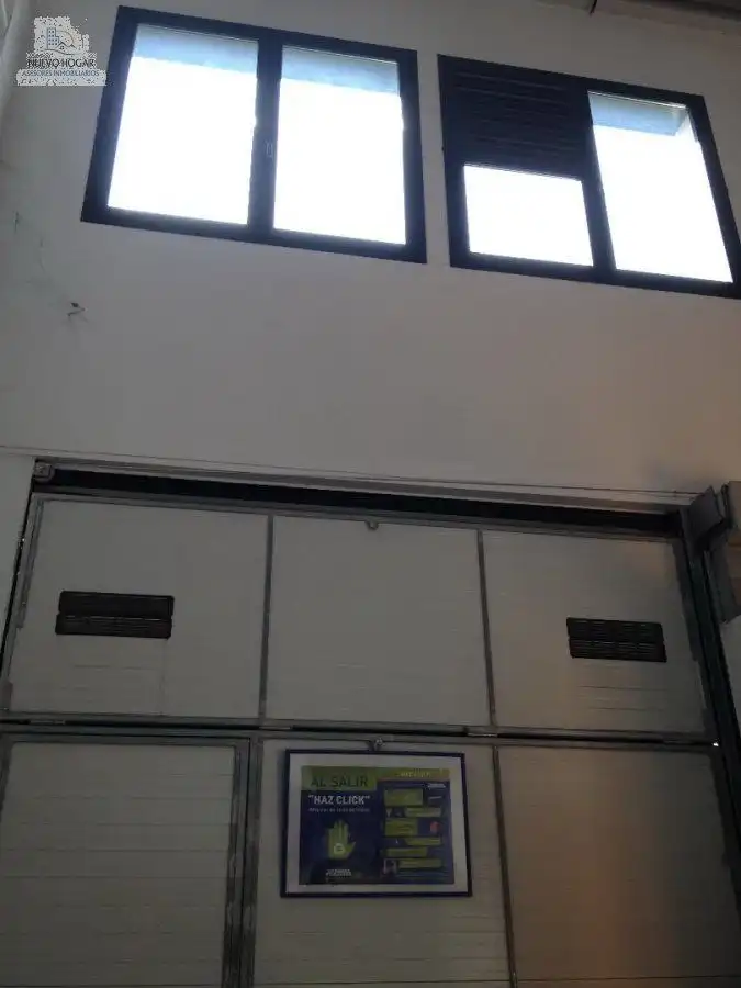 Außenansicht von Fabrikhallen zur Miete in Mejorada del Campo, Madrid
