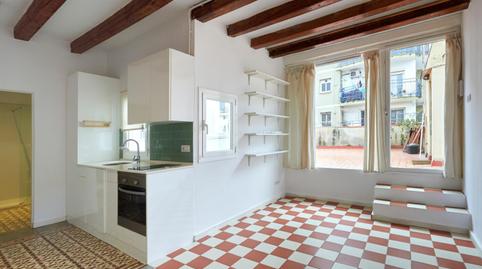 Foto 2 de Pis en venda a Carrer de Blesa, El Poble Sec - Parc de Montjuïc,  Barcelona Capital