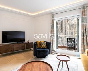 Living room of Apartment for sale in  Barcelona Capital  with Air Conditioner, Heating and Terrace