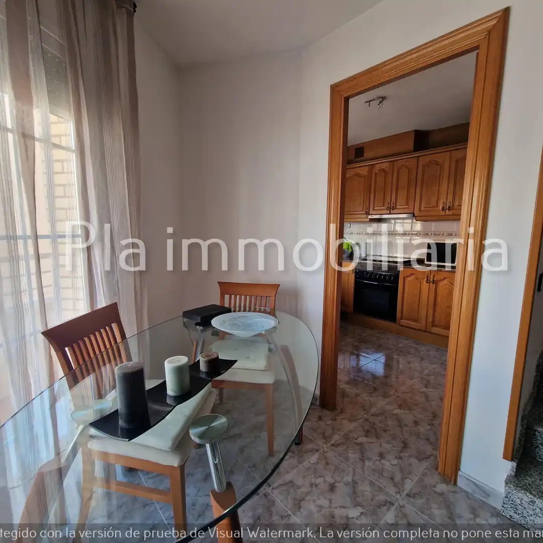 Cocina de Dúplex en venta en Sant Boi de Llobregat con Terraza, Amueblado y Horno