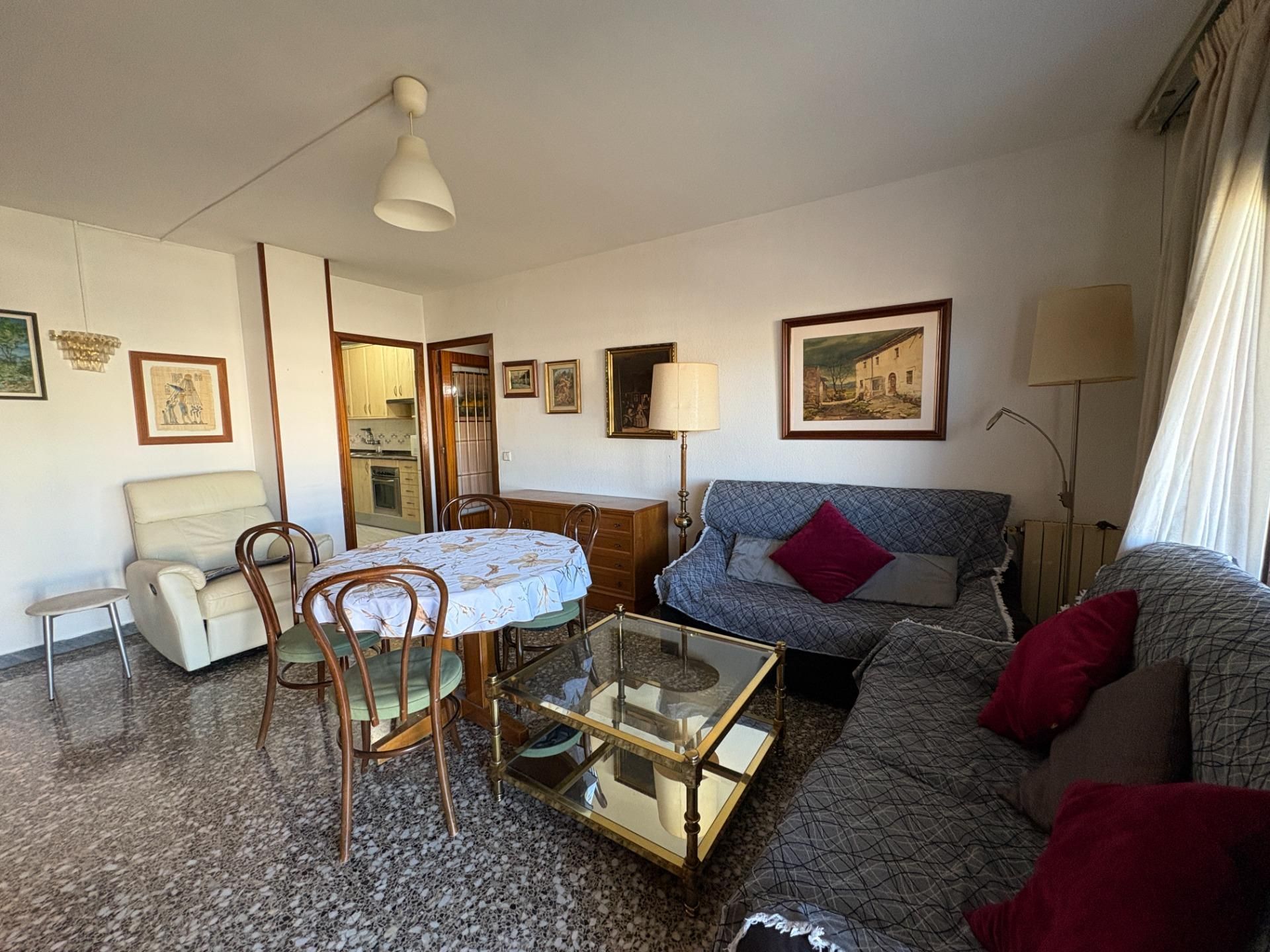 Flat to rent in Calle ROGER DE FLOR, Instituts