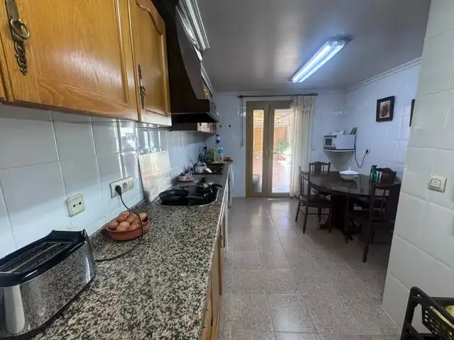 Cocina de Casa adosada en venta en Valencia con Aire acondicionado, Terraza y Trastero