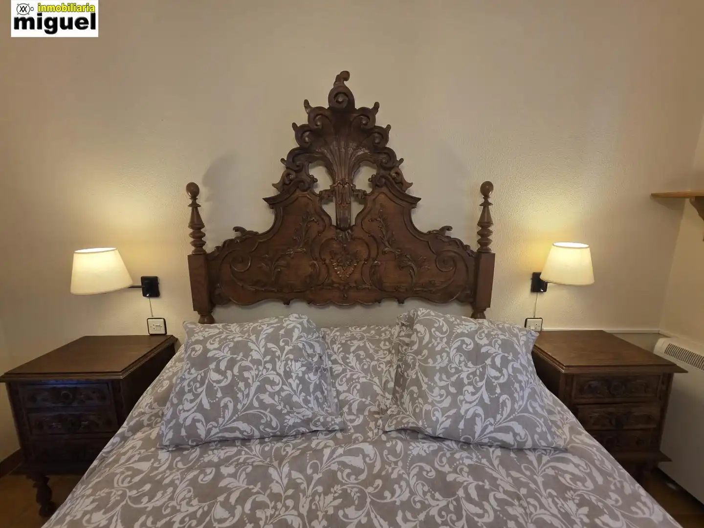 Dormitori de Casa o xalet en venda en Llanes amb Calefacció, Jardí privat i Terrassa